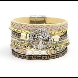 Cream Always my Mom⭐️Forever my Friend bracelet